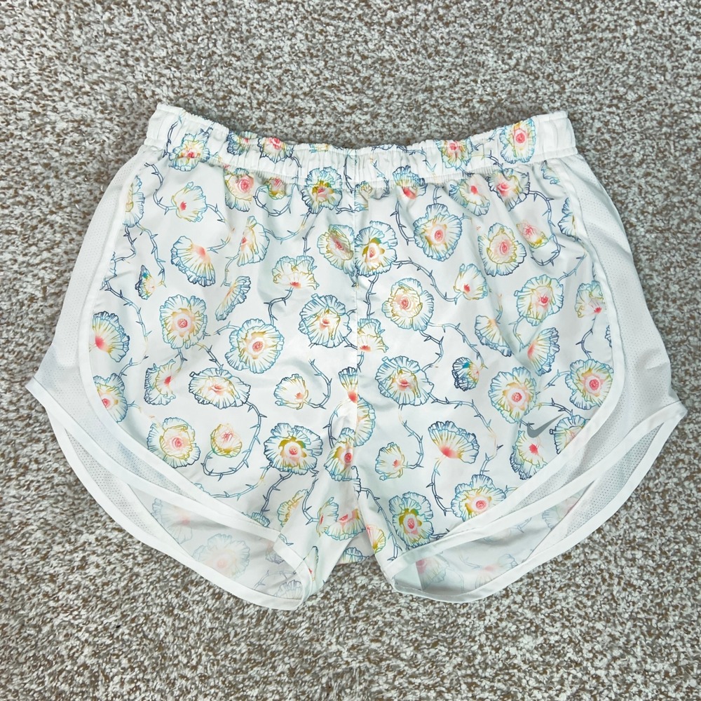 Nike Shorts Womens Medium White Floral Running Athletic Tempo Lined Dri-FIT Logo